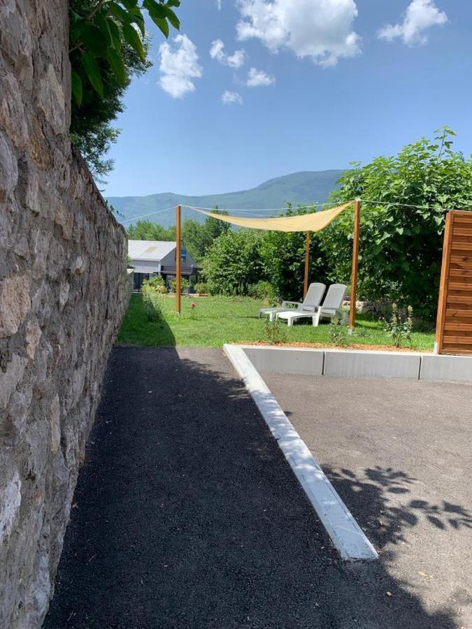 Appartement Avec Jacuzzi Hammam Sauna Privatise Au Rez De Chaussee Ds Maison A Voglans A 2 Kilometres Du Lac Du Bourget En Savoie Entre Chambery Et Aix Les Bains Cure Thermale 外观 照片